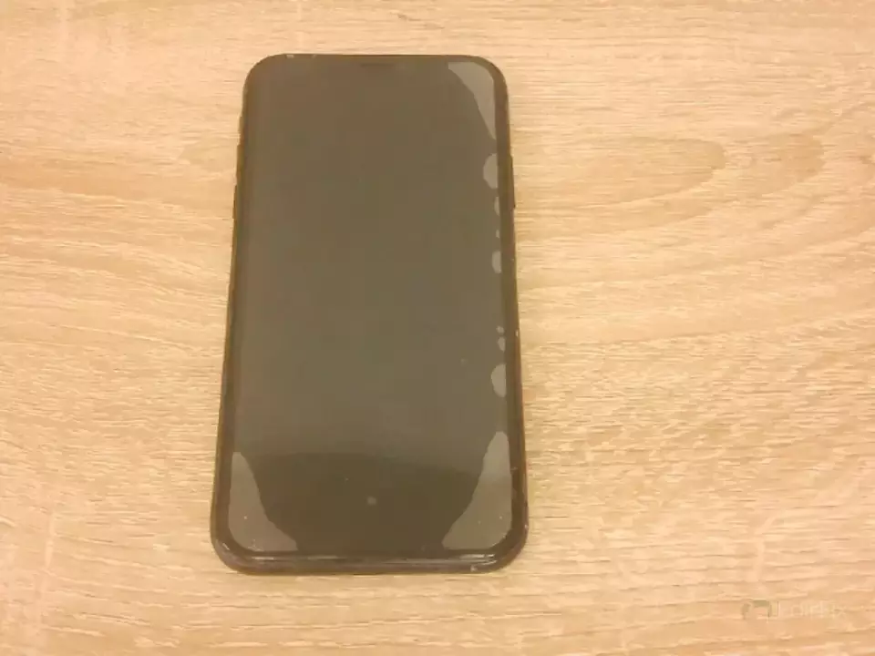 Réparation iPhone 11 (Reboot et potentiel problème de batterie.)