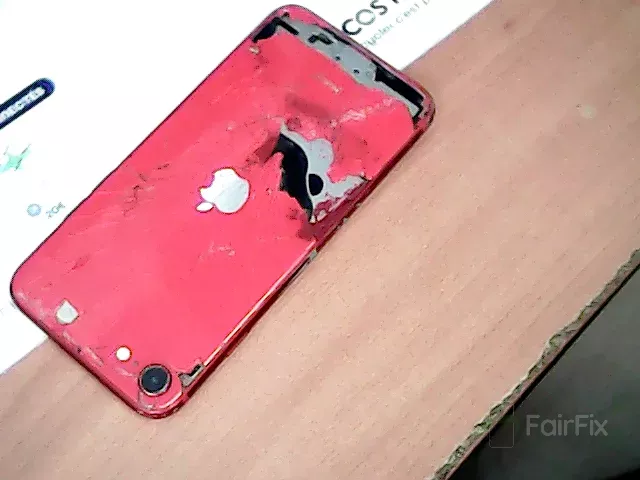 Réparation iPhone SE 2020 (Ecran à remplacer)