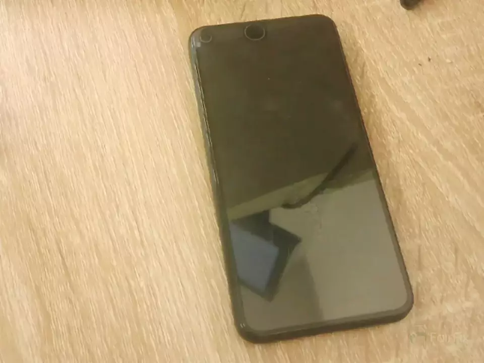Réparation Pixel 5 (Diagnostic à faire, batterie à gonfler.)