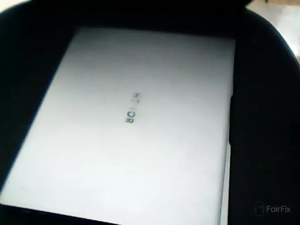 Réparation MAGIC BOOK VIEW HGE W76 (Dépannage charnière d'un ordinateur qui a du mal à se refermer.)