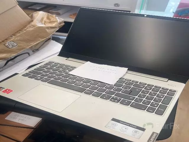 Réparation Laptop Lenovo (Plasturgie hs)
