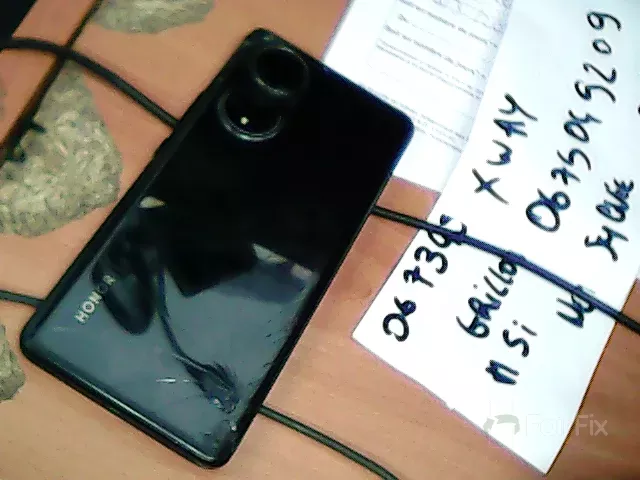 Réparation Smartphone Honor (Remplacement vitre avant. Problème de tactile.)